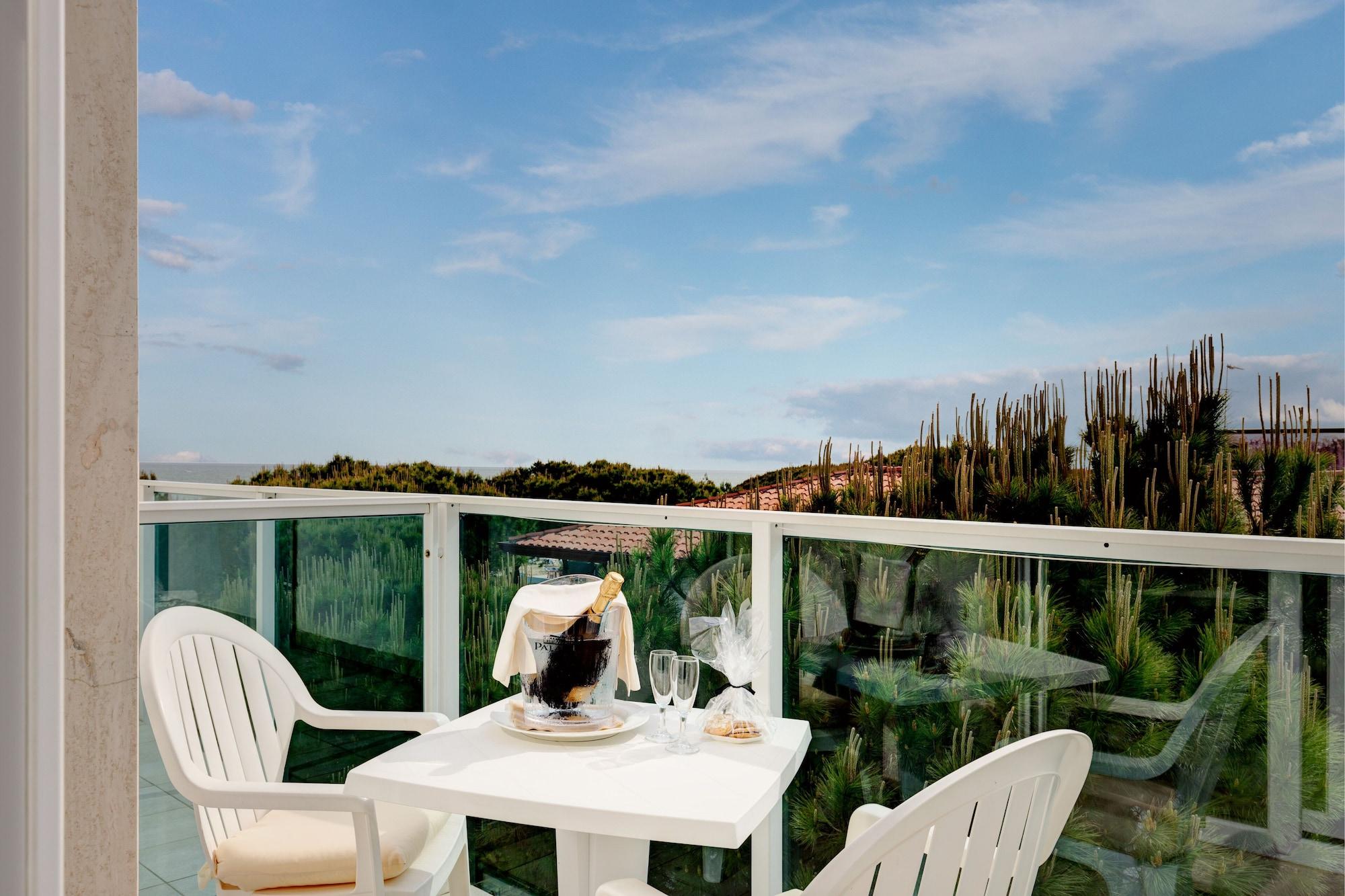 Park Hotel Ermitage Resort & Spa Лідо-ді-Єзоло Екстер'єр фото
